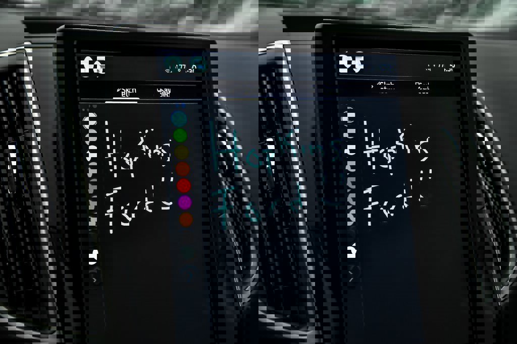 New 2024 Ford Edge SE w/ Black Appearance Package image 38