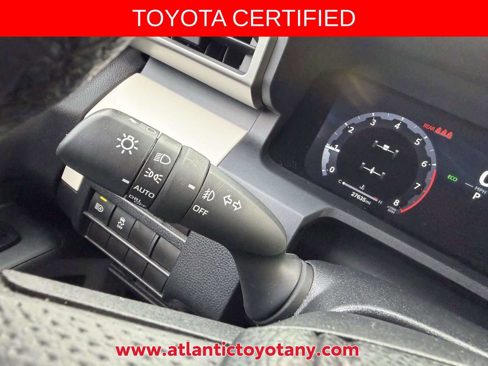 Certified 2024 Toyota Tacoma TRD Off-Road AWD/4WD image 27