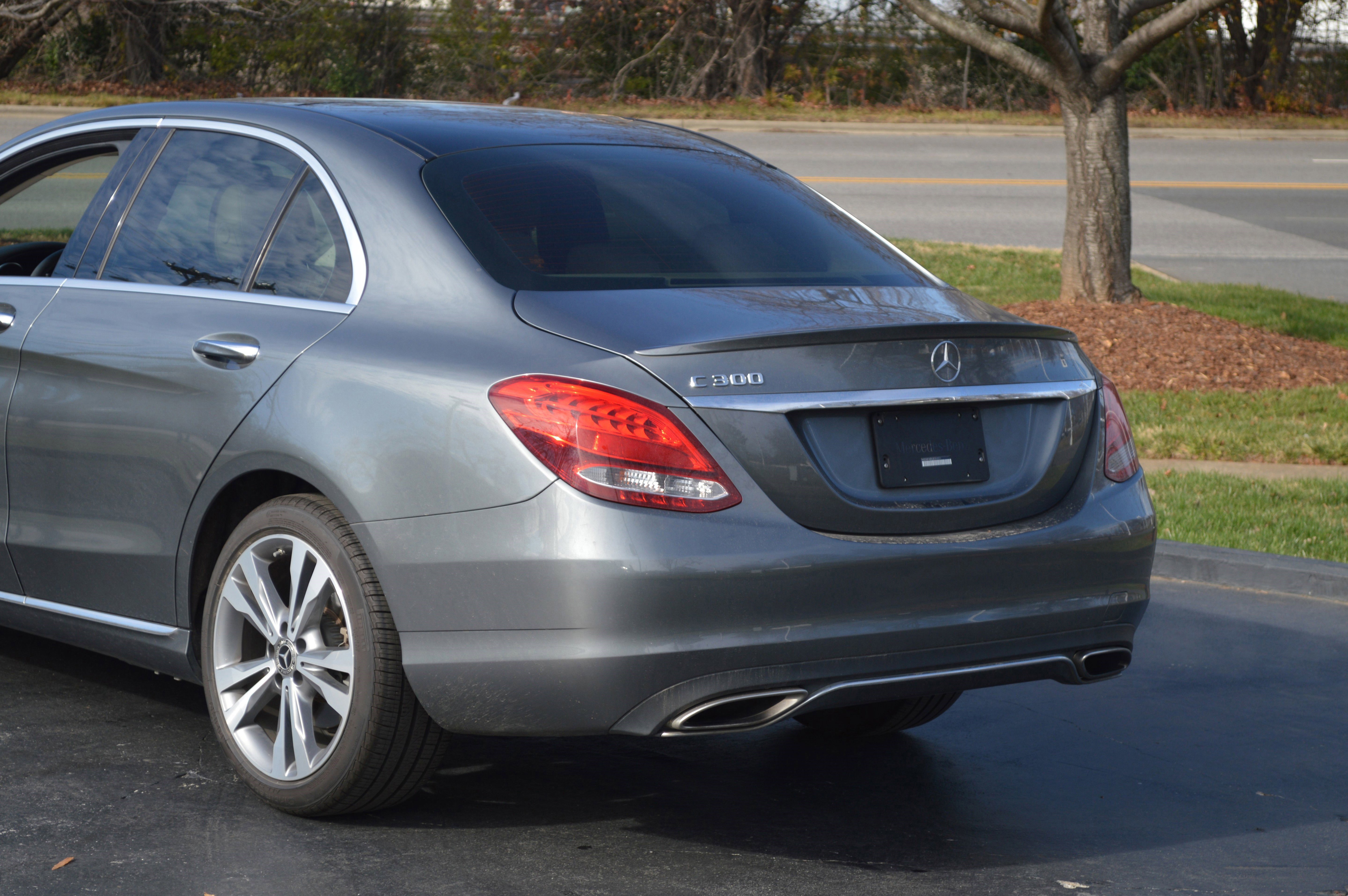 Used 2018 Mercedes-Benz C 300 Sedan image 3