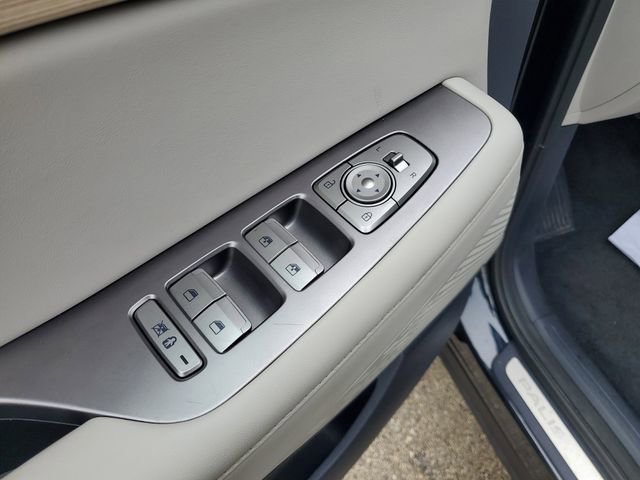 Used 2024 Hyundai Palisade Limited image 17