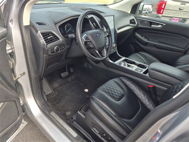 Used 2024 Ford Edge Titanium image 22