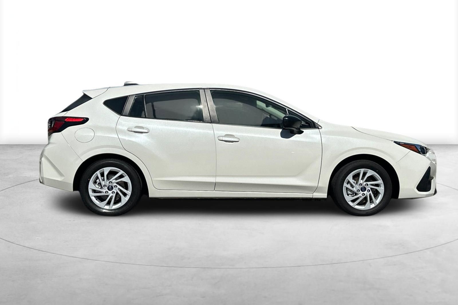 Used 2025 Subaru Impreza 2.0i AWD/4WD image 7