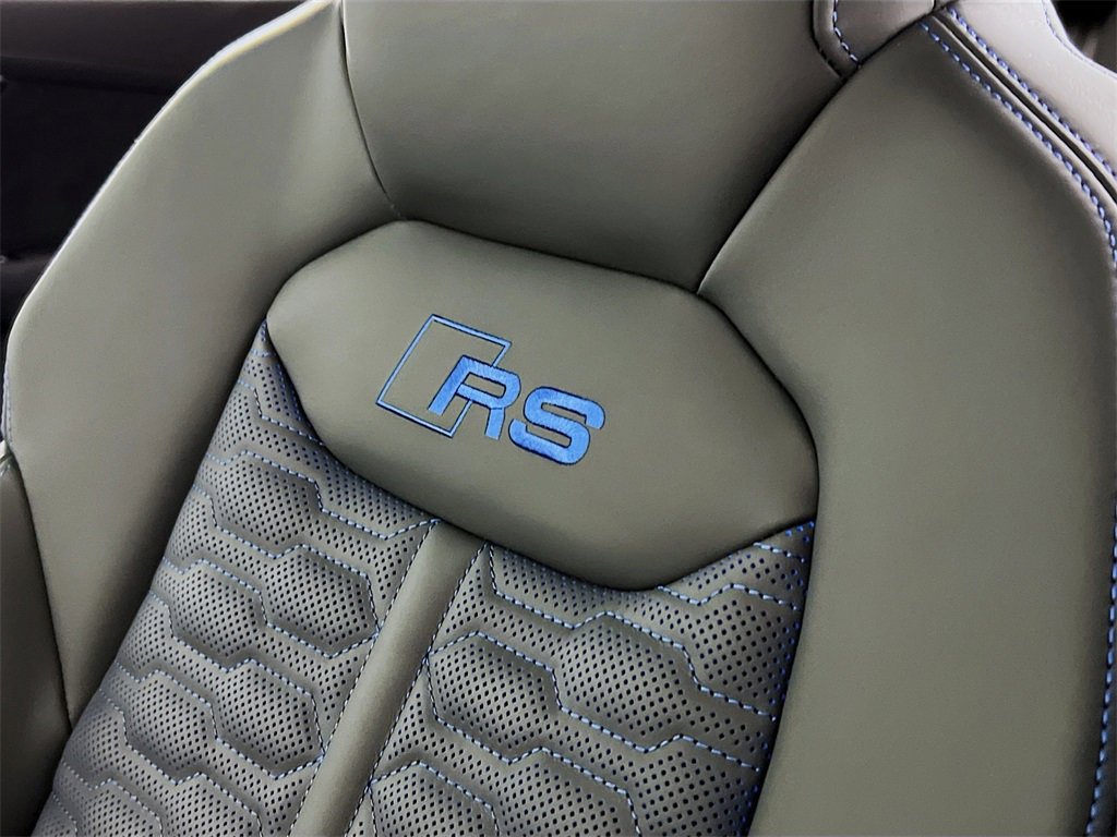 New 2026 Audi RS Q8 performance image 25