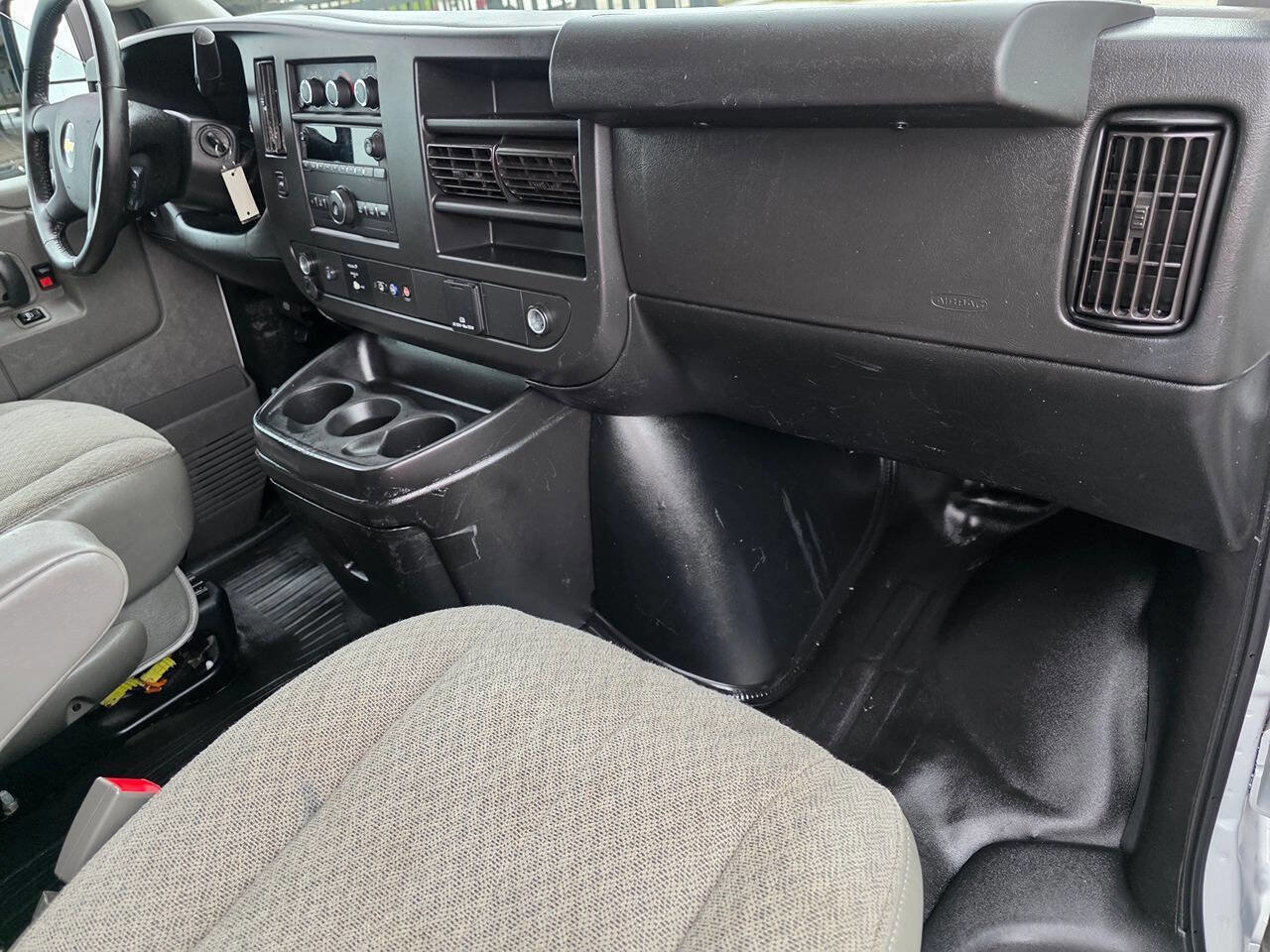 Used 2020 Chevrolet Express 2500 w/ Safety Package image 19