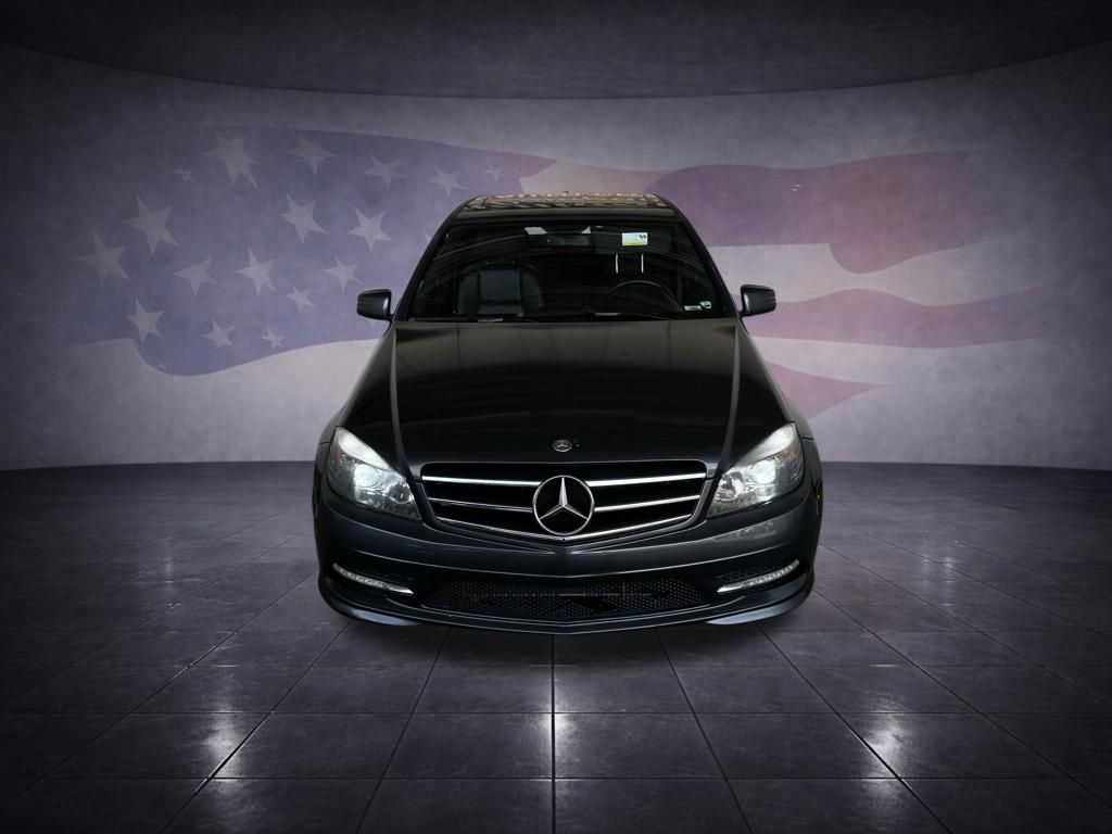 Used 2011 Mercedes-Benz C 300 4MATIC Sedan image 8