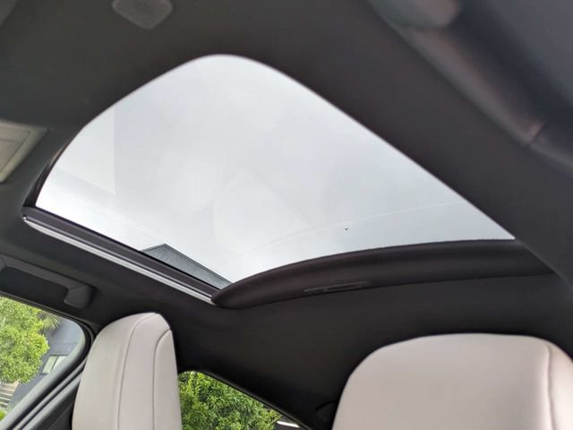 Used 2023 Lexus UX 250h FWD w/ Accessory Package (Z2) image 22