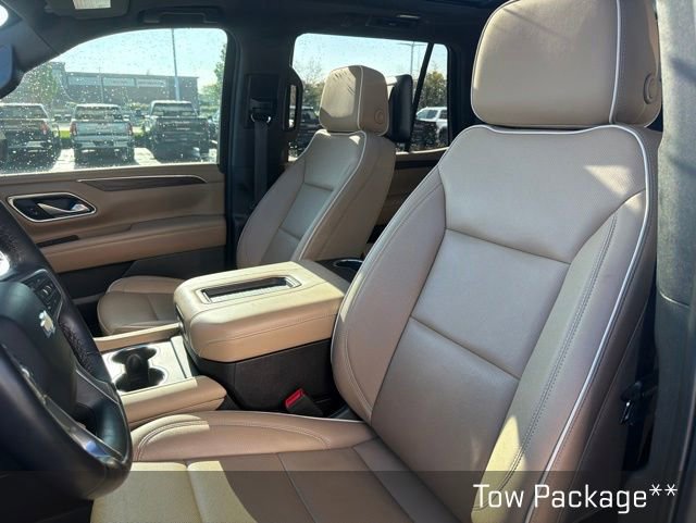 Used 2023 Chevrolet Tahoe Premier w/ Advanced Technology Package AWD/4WD image 25