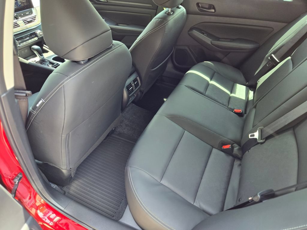 New 2026 Nissan Altima 2.5 SV w/ SV Premium Package FWD image 10