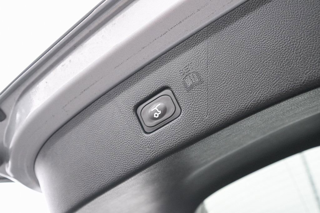 Certified 2024 Ford Edge SEL w/ Convenience Package image 18