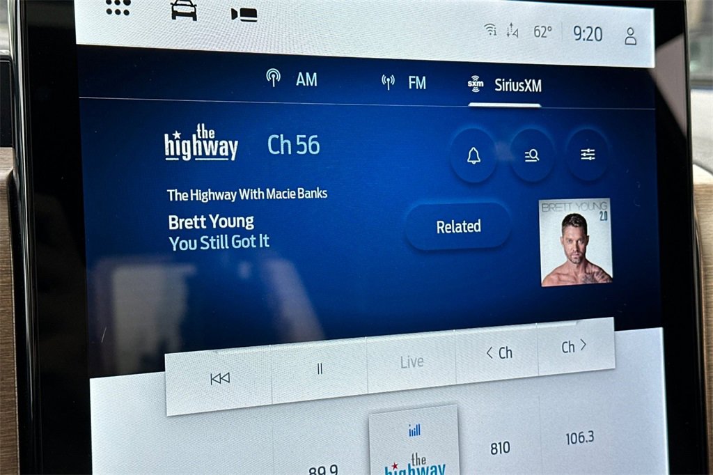 New 2025 Ford F150 Lightning Lariat image 14