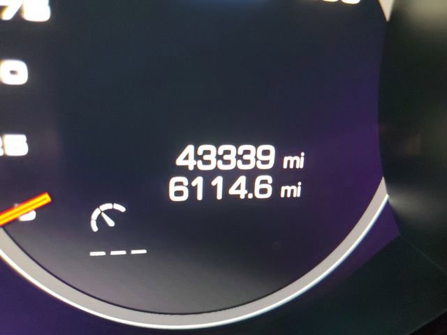 Used 2021 Porsche Cayenne Turbo image 27