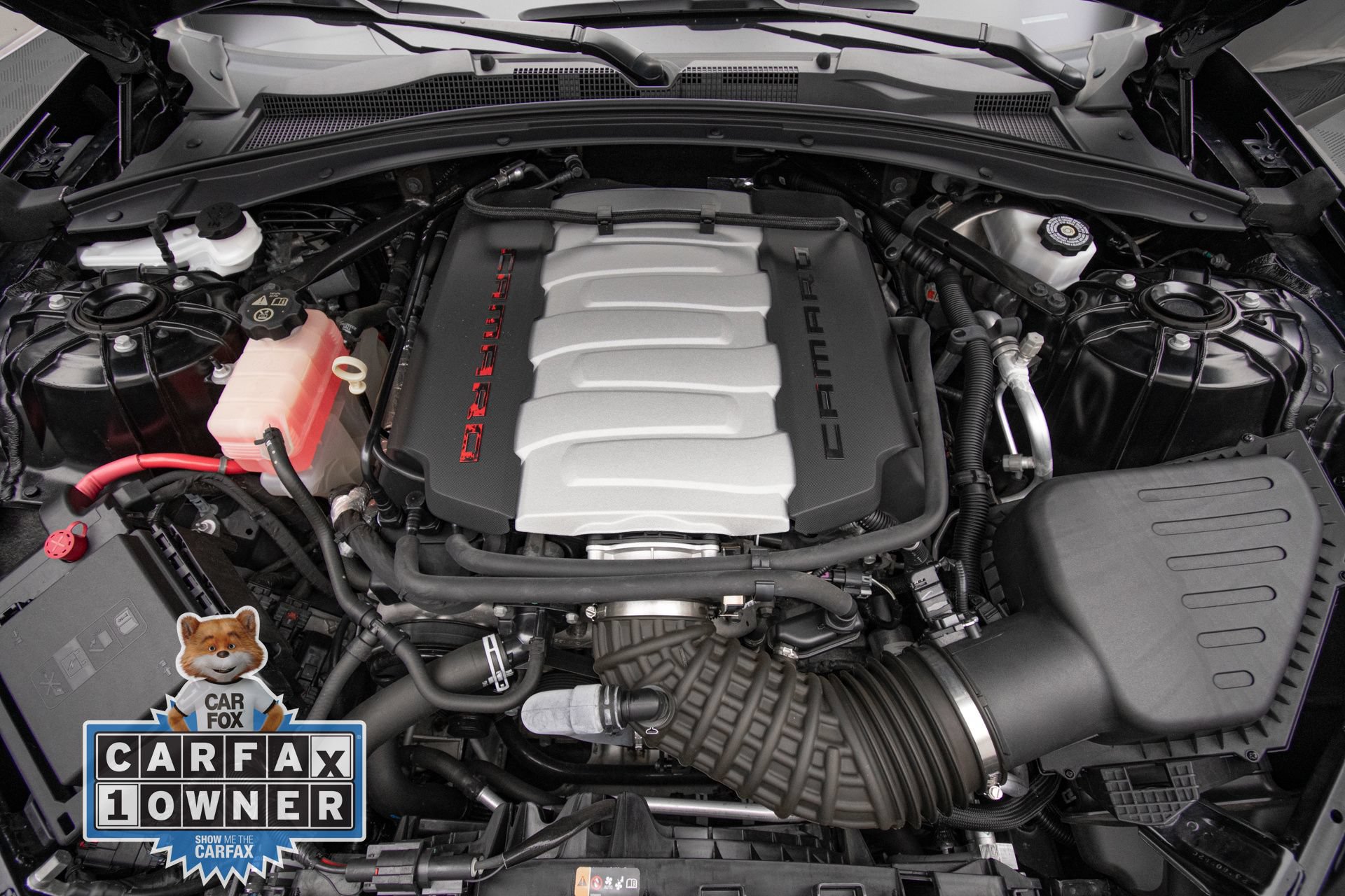 Used 2018 Chevrolet Camaro SS RWD image 33