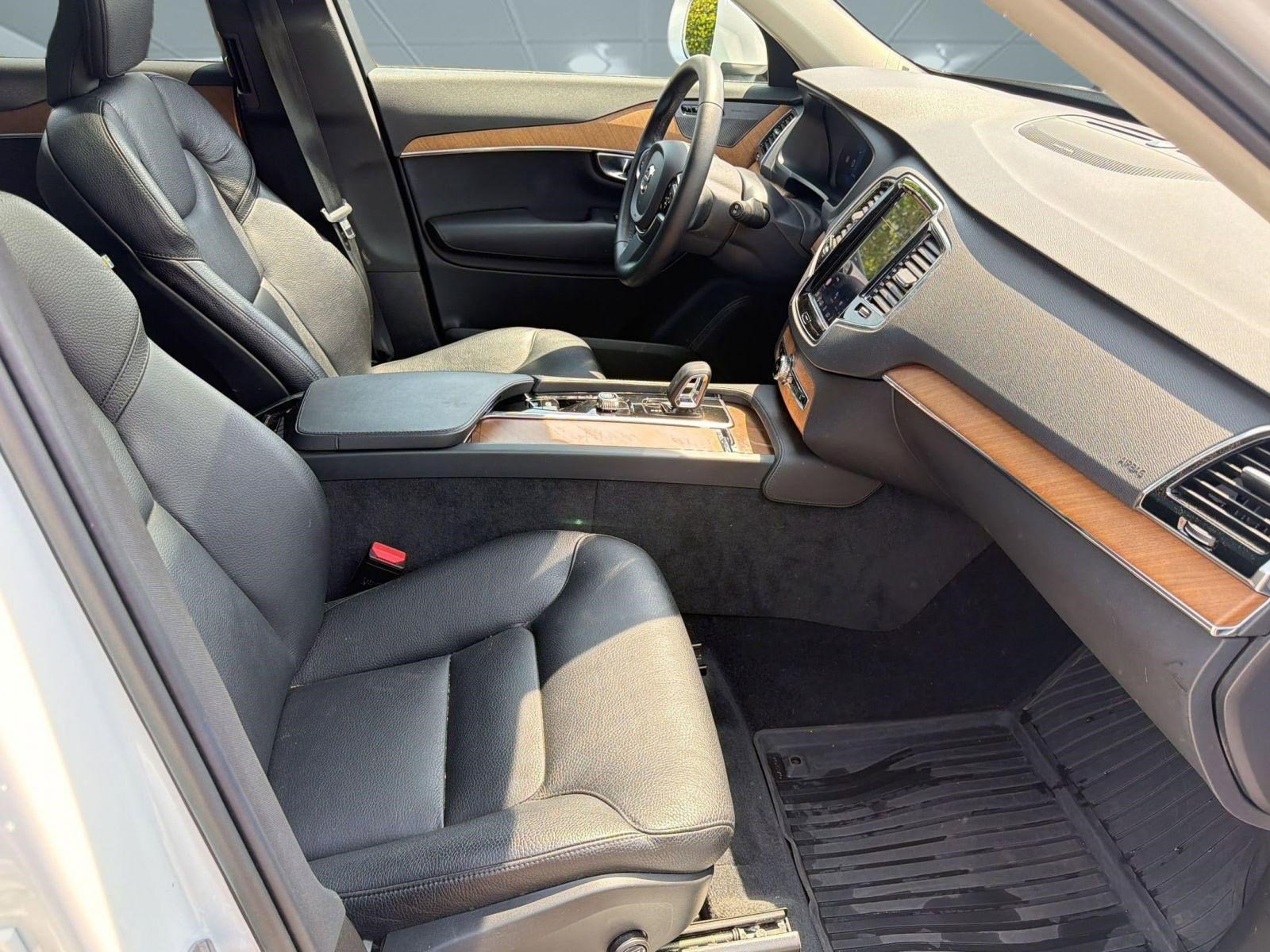 Used 2023 Volvo XC90 B6 Plus w/ Protection Package Premier AWD/4WD image 30