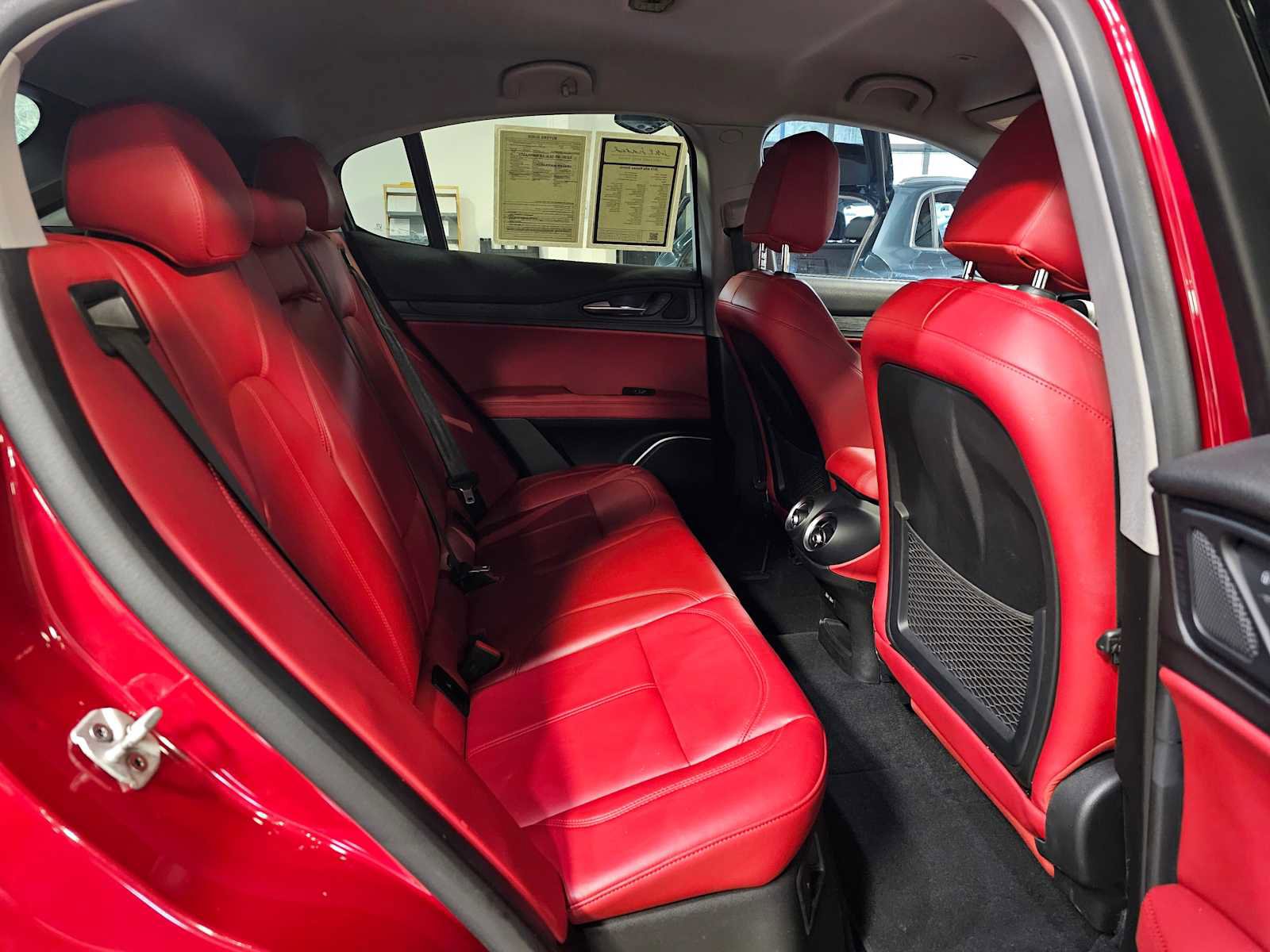 Used 2019 Alfa Romeo Stelvio image 12