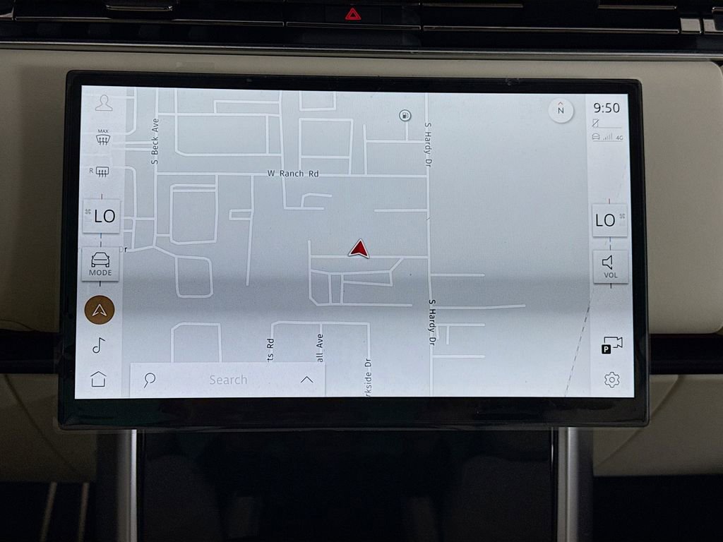 New 2026 Land Rover Range Rover SE image 16