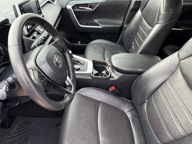 Used 2020 Toyota RAV4 Limited w/ Limited Grade Weather Package AWD/4WD image 20