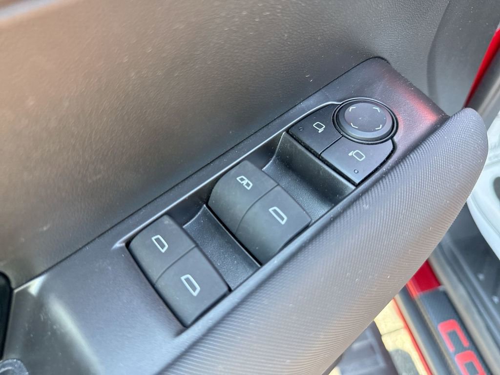 Used 2024 Chevrolet Colorado Z71 w/ Z71 Convenience Package 2 image 13