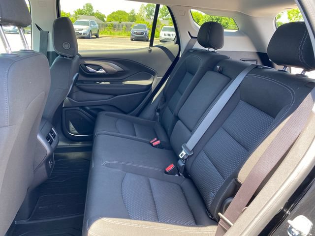 Certified 2024 GMC Terrain SLE w/ Driver Convenience Package FWD image 19