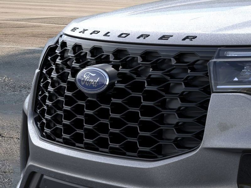 New 2025 Ford Explorer ST-Line w/ Premium Package RWD image 18
