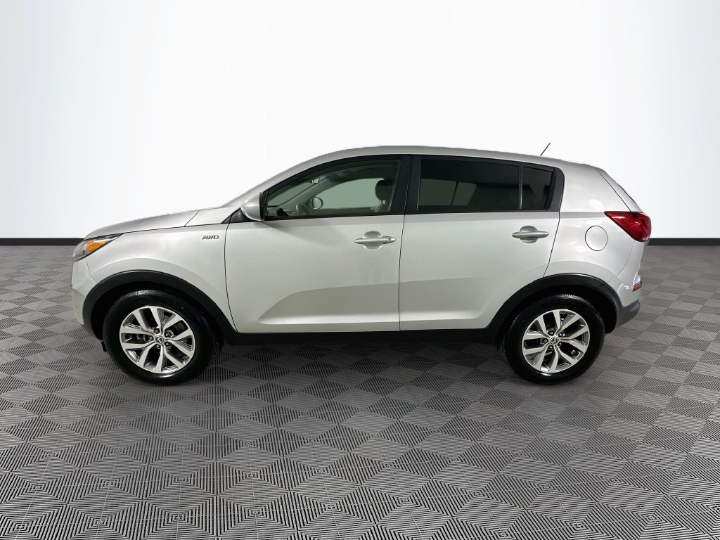Used 2016 Kia Sportage LX AWD/4WD image 4