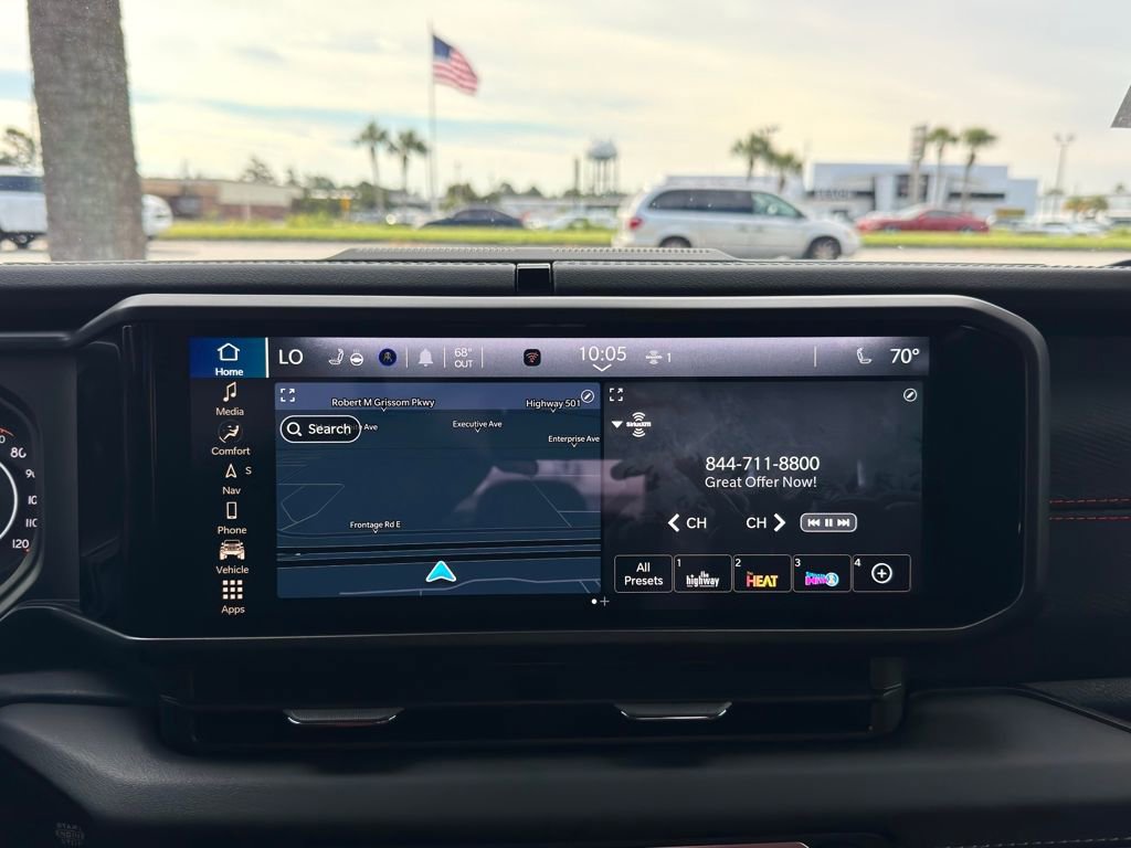 Used 2024 Jeep Wrangler Unlimited Rubicon 392 image 5