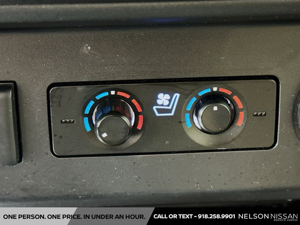 Used 2020 Toyota 4Runner Limited AWD/4WD image 20