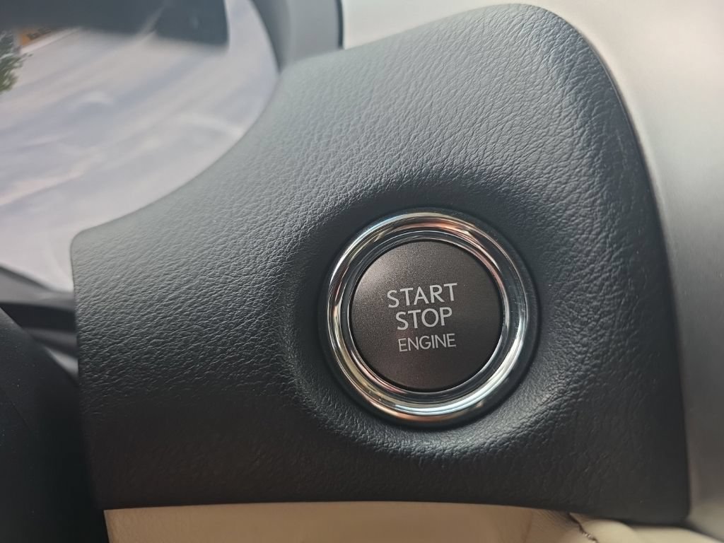 Used 2023 Lexus GX 460 Luxury w/ Sport Design Package AWD/4WD image 26