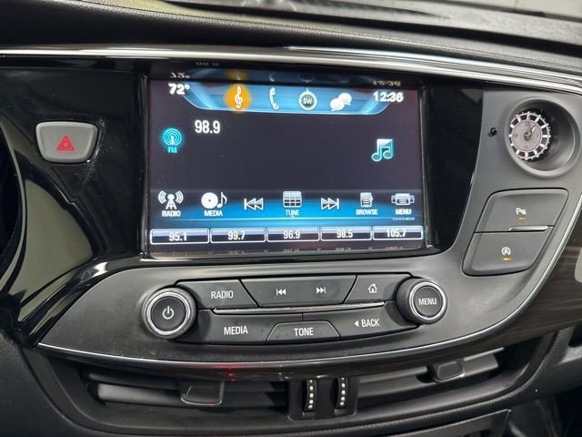Used 2020 Buick Envision Essence FWD image 19