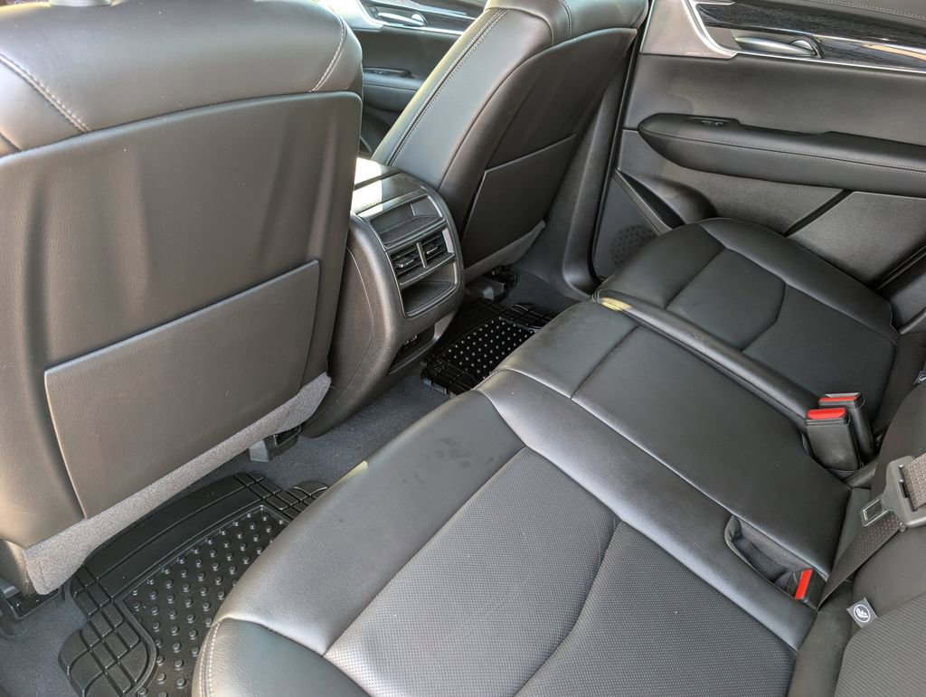 Certified 2022 Cadillac XT5 Premium Luxury w/ Technology Package image 18