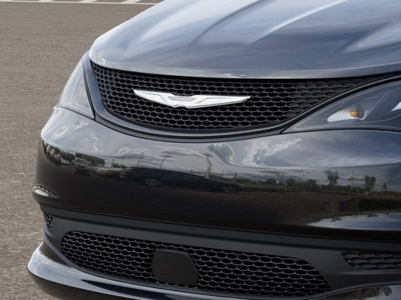 New 2026 Chrysler Voyager LX FWD image 11