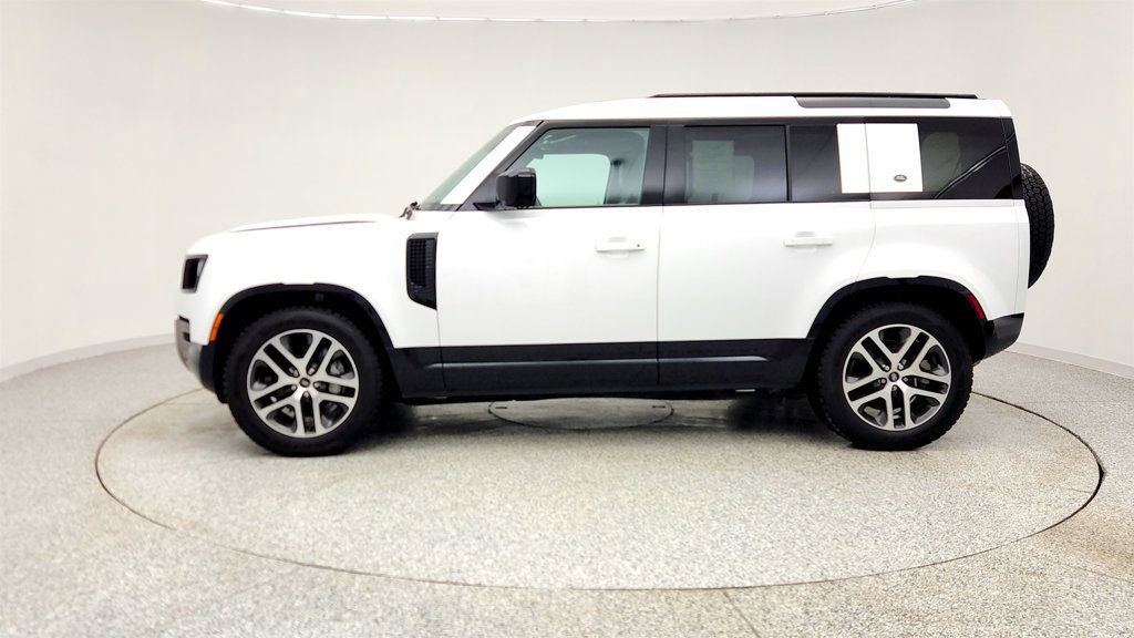 Used 2022 Land Rover Defender 110 X-Dynamic HSE image 8