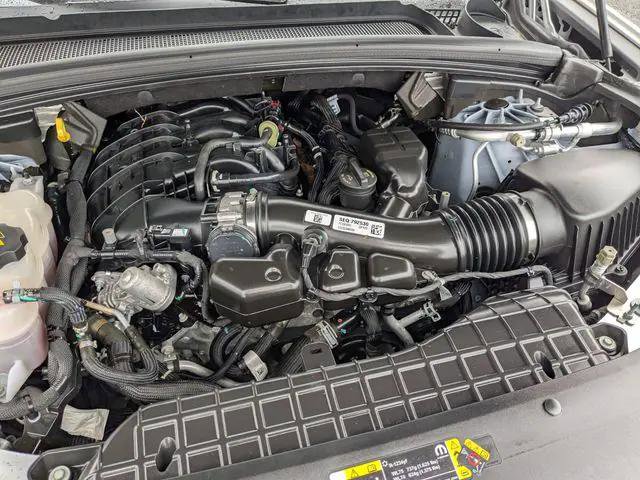 Certified 2023 Jeep Grand Cherokee Limited AWD/4WD image 29