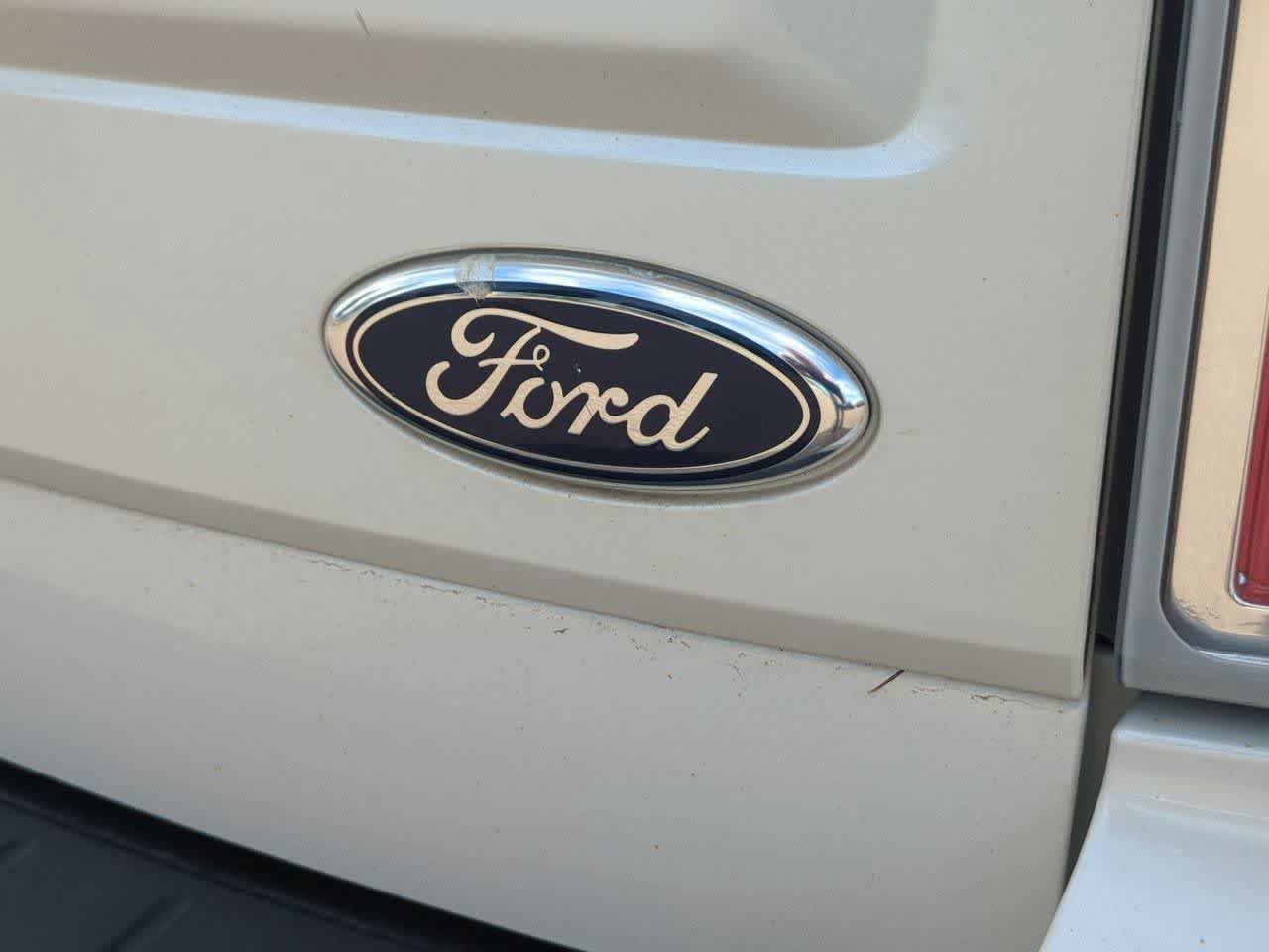 Used 2014 Ford Flex SEL w/ Equipment Group 202A FWD image 11
