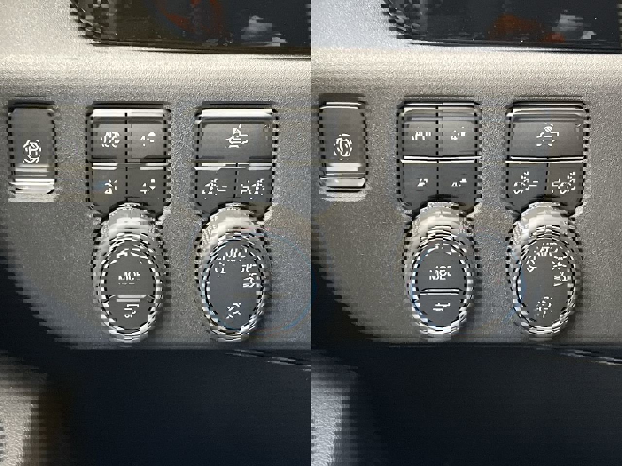 Used 2024 Chevrolet Silverado 1500 LT image 16