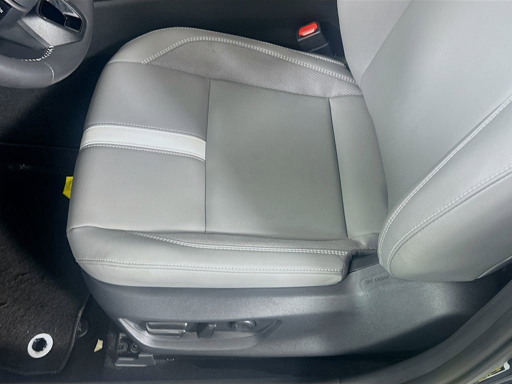 Certified 2025 Toyota Camry SE image 20