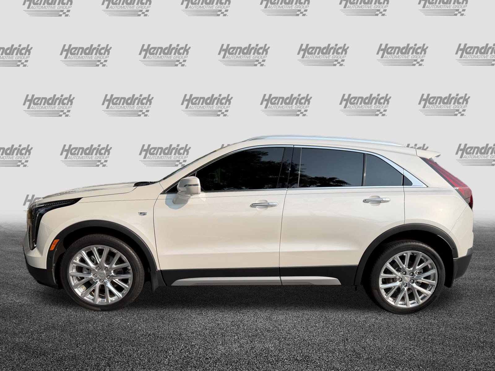 Used 2021 Cadillac XT4 Premium Luxury FWD image 6