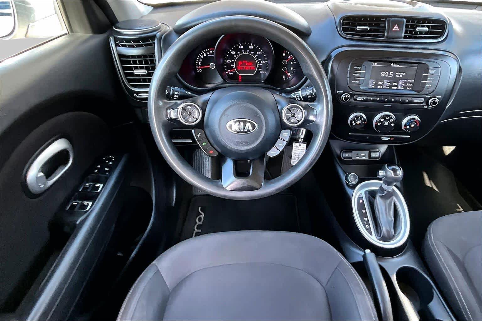 Used 2018 Kia Soul FWD image 6