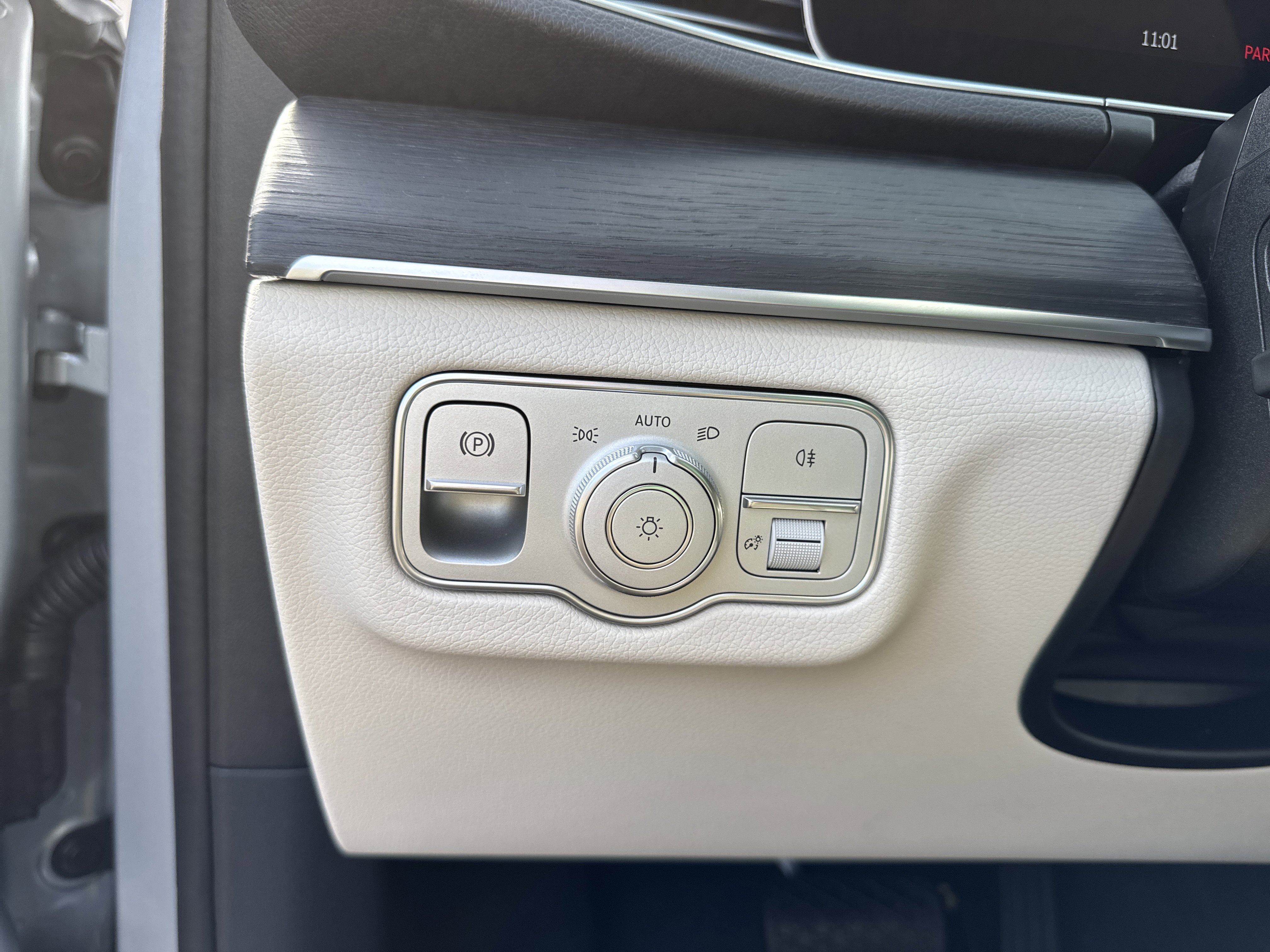 Used 2026 Mercedes-Benz GLE 450 4MATIC image 13