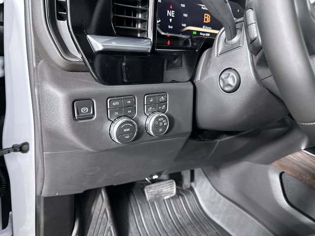 New 2026 GMC Sierra 1500 SLT w/ SLT Premium Package AWD/4WD image 19