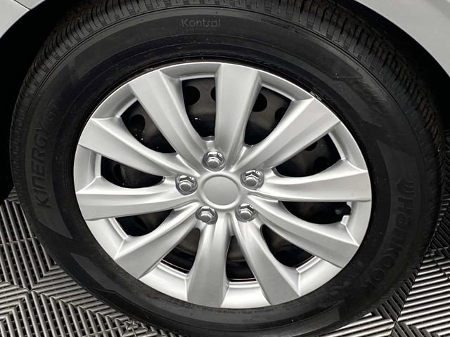 Used 2021 Nissan Sentra S image 26