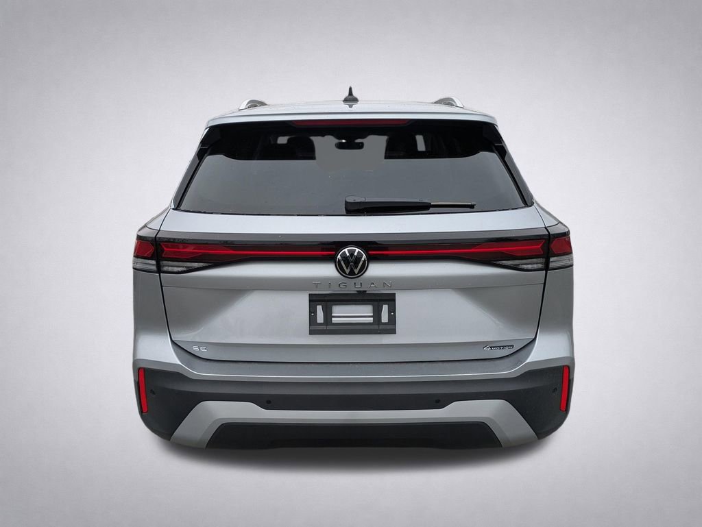 New 2026 Volkswagen Tiguan SE image 4