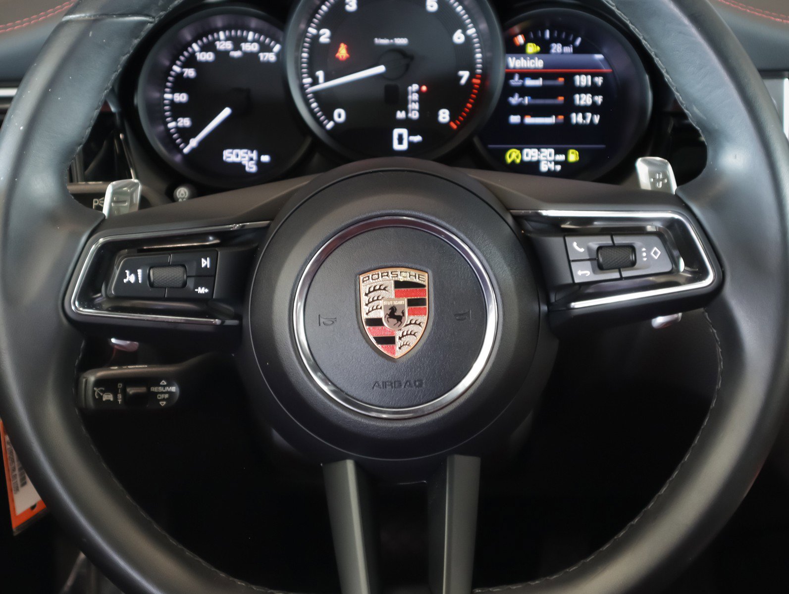 Certified 2024 Porsche Macan AWD/4WD image 14