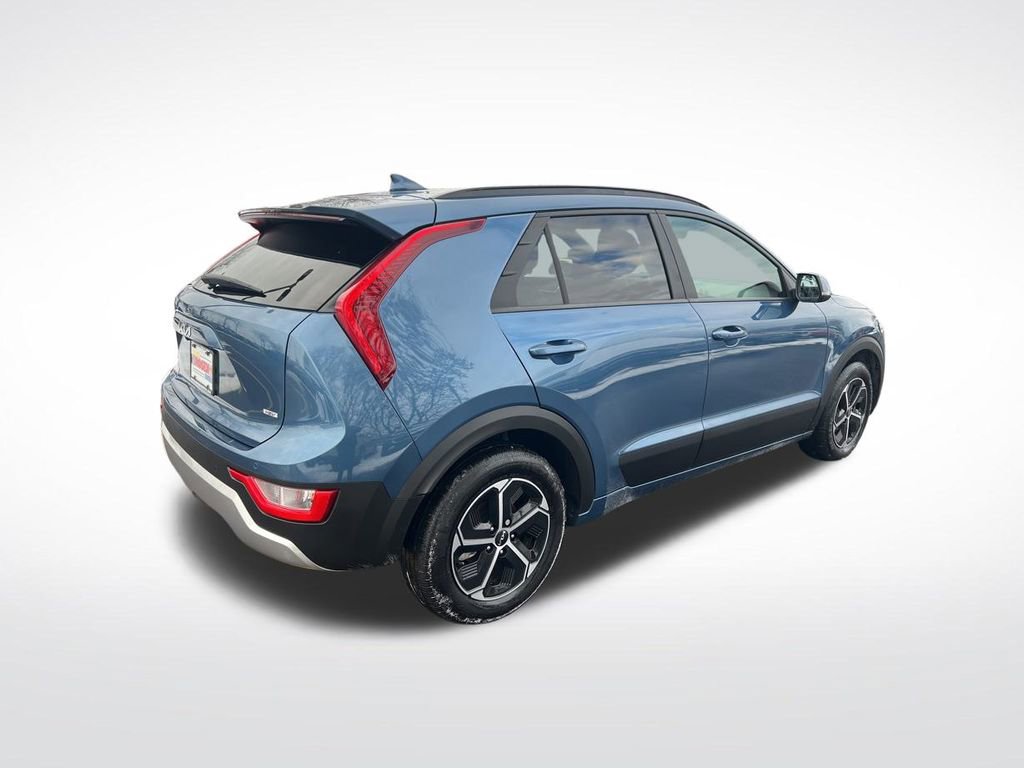 Certified 2024 Kia Niro EX image 48