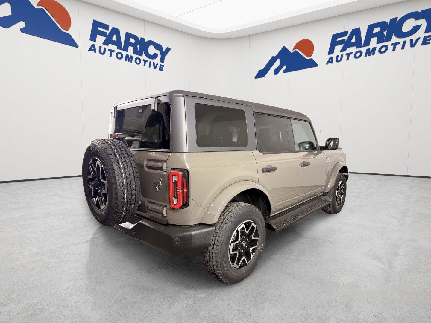 Used 2026 Ford Bronco Outer Banks AWD/4WD image 10