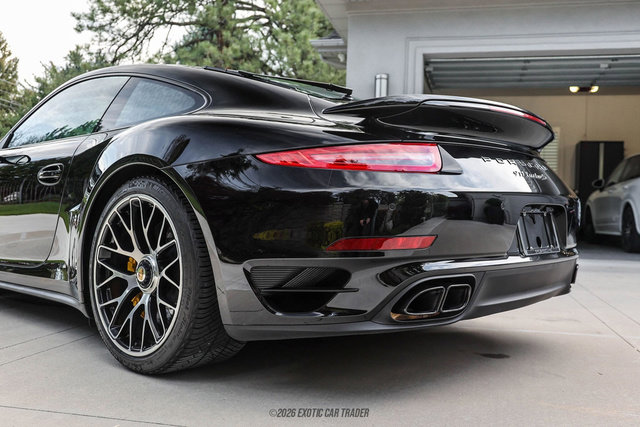 Used 2014 Porsche 911 Turbo S AWD/4WD image 90