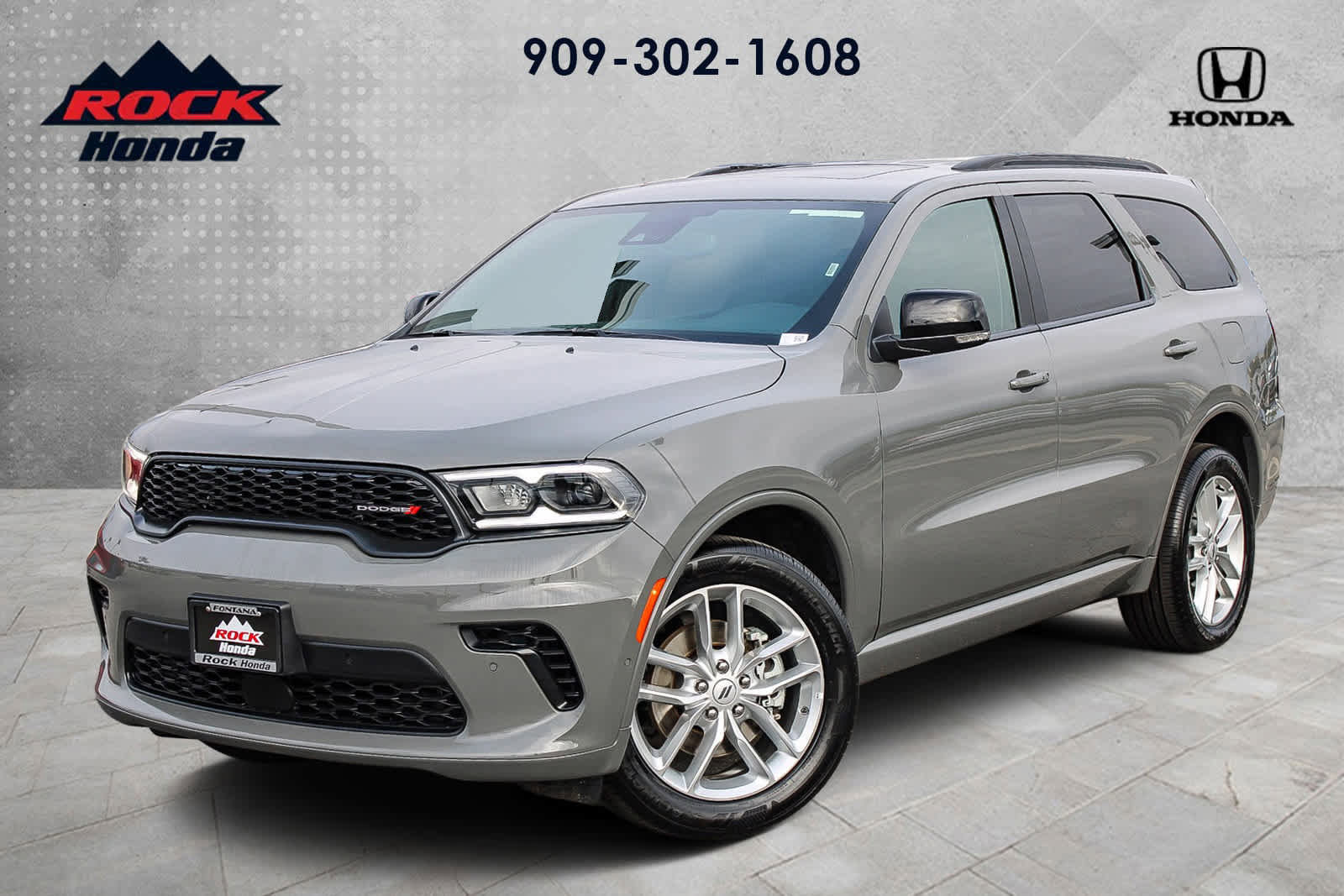 Used 2025 Dodge Durango GT image 1