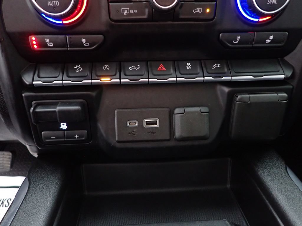 Used 2019 Chevrolet Silverado 1500 RST AWD/4WD image 9