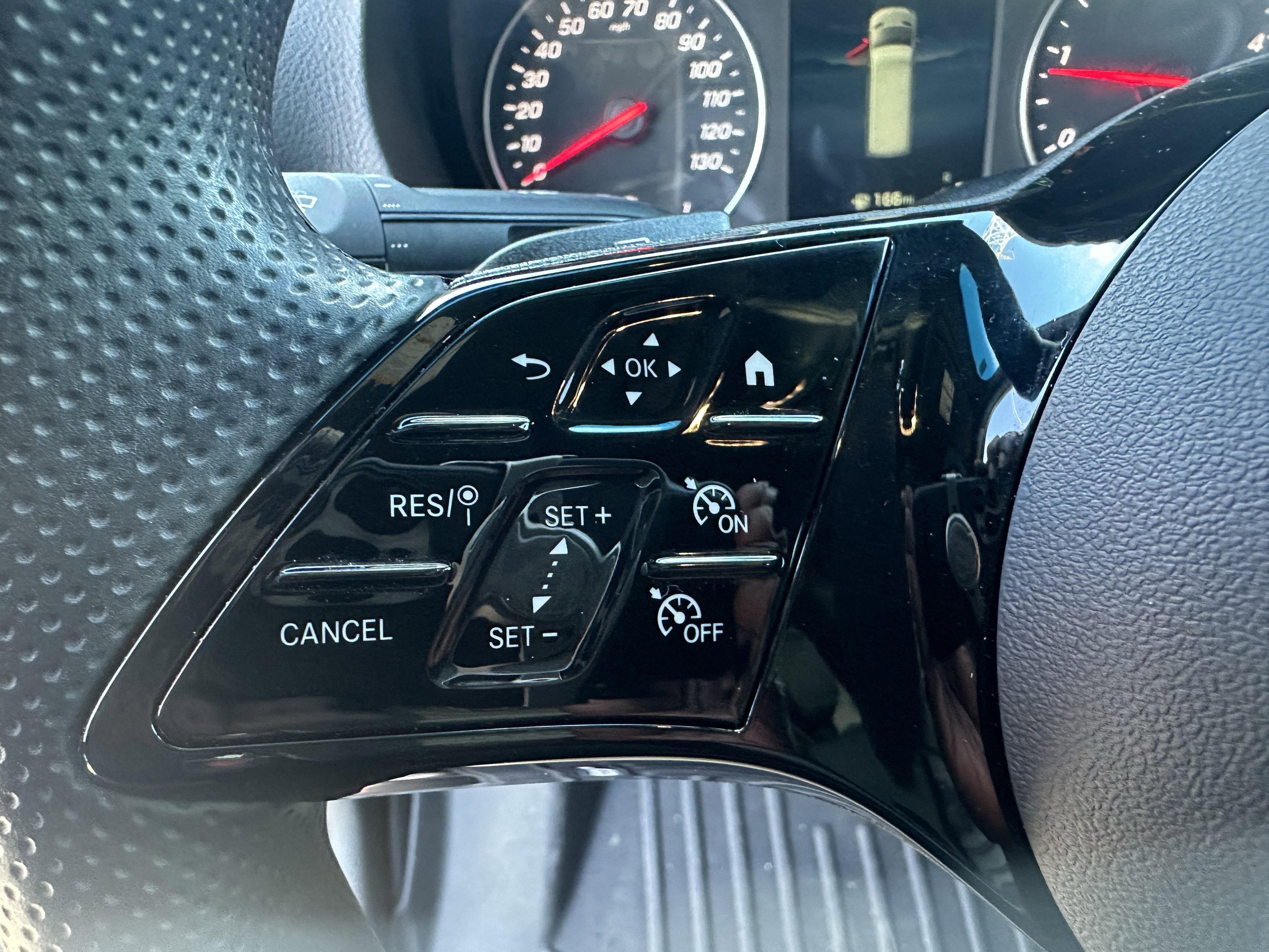 Used 2025 Mercedes-Benz Sprinter 3500 image 21