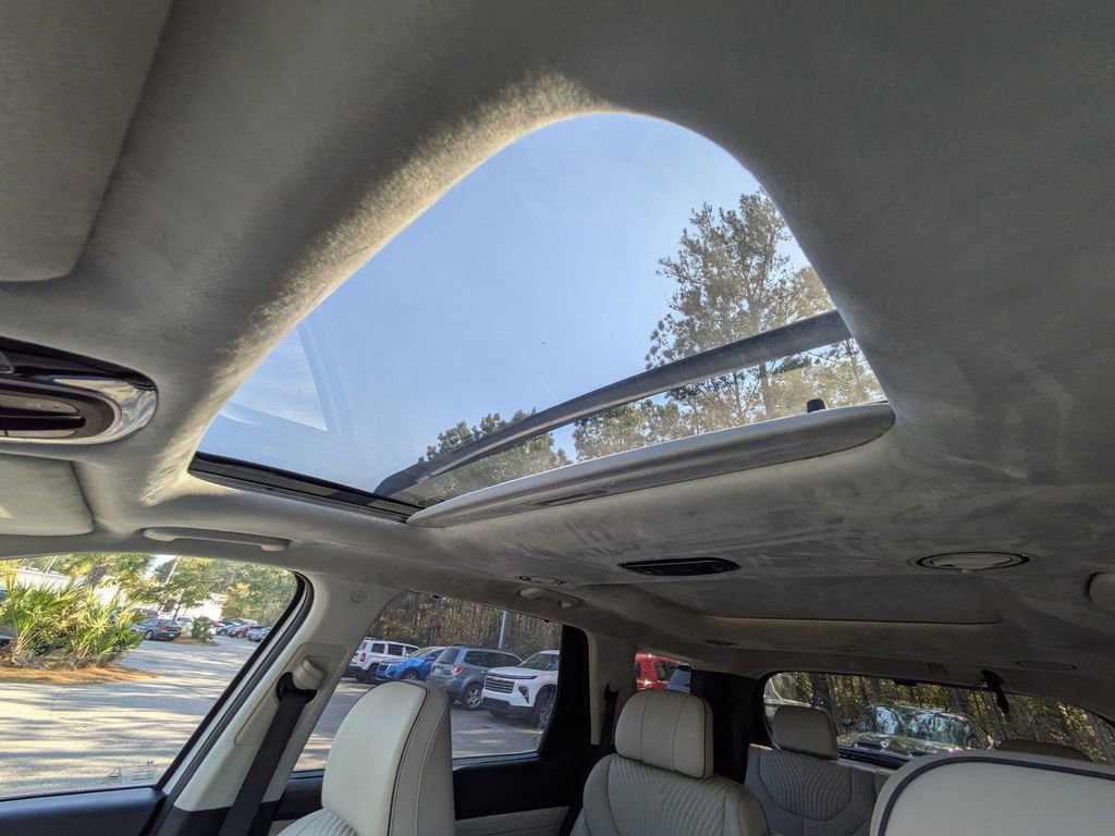 Used 2023 Hyundai Palisade Calligraphy image 22