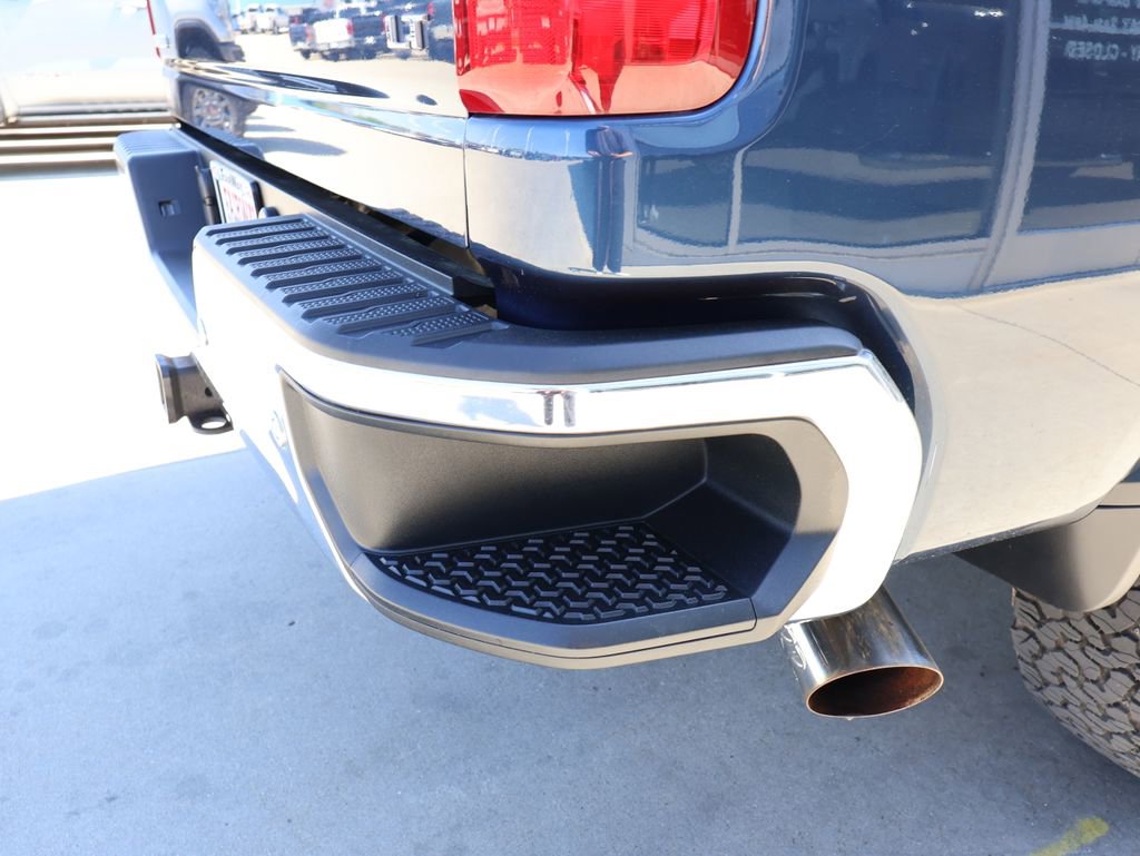 Used 2020 Chevrolet Silverado 2500 LT w/ All Star Edition AWD/4WD image 33